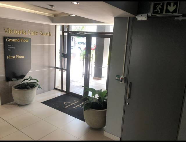 725M² RETAIL TO LET IN HYDE PARK